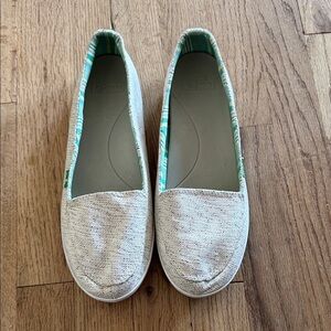 Sanuk Womens Boardwalk Flats Slip On Shoes Oatmeal Gray Size 10